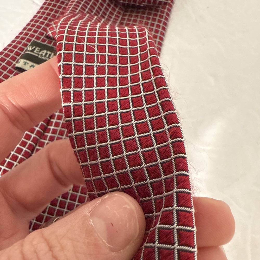 Red Tie With‎ White Check 100% Silk-Geometric Pattern-Handmade-Weatherproof - Picture 7 of 9
